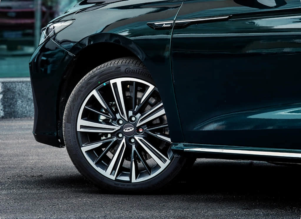 18" Inch Alloy Wheels